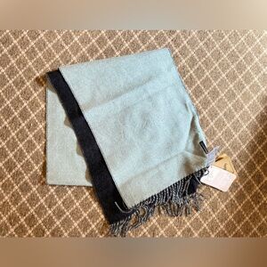 Elegant 100% Baby Alpaca Two Colored Scarf, NWT